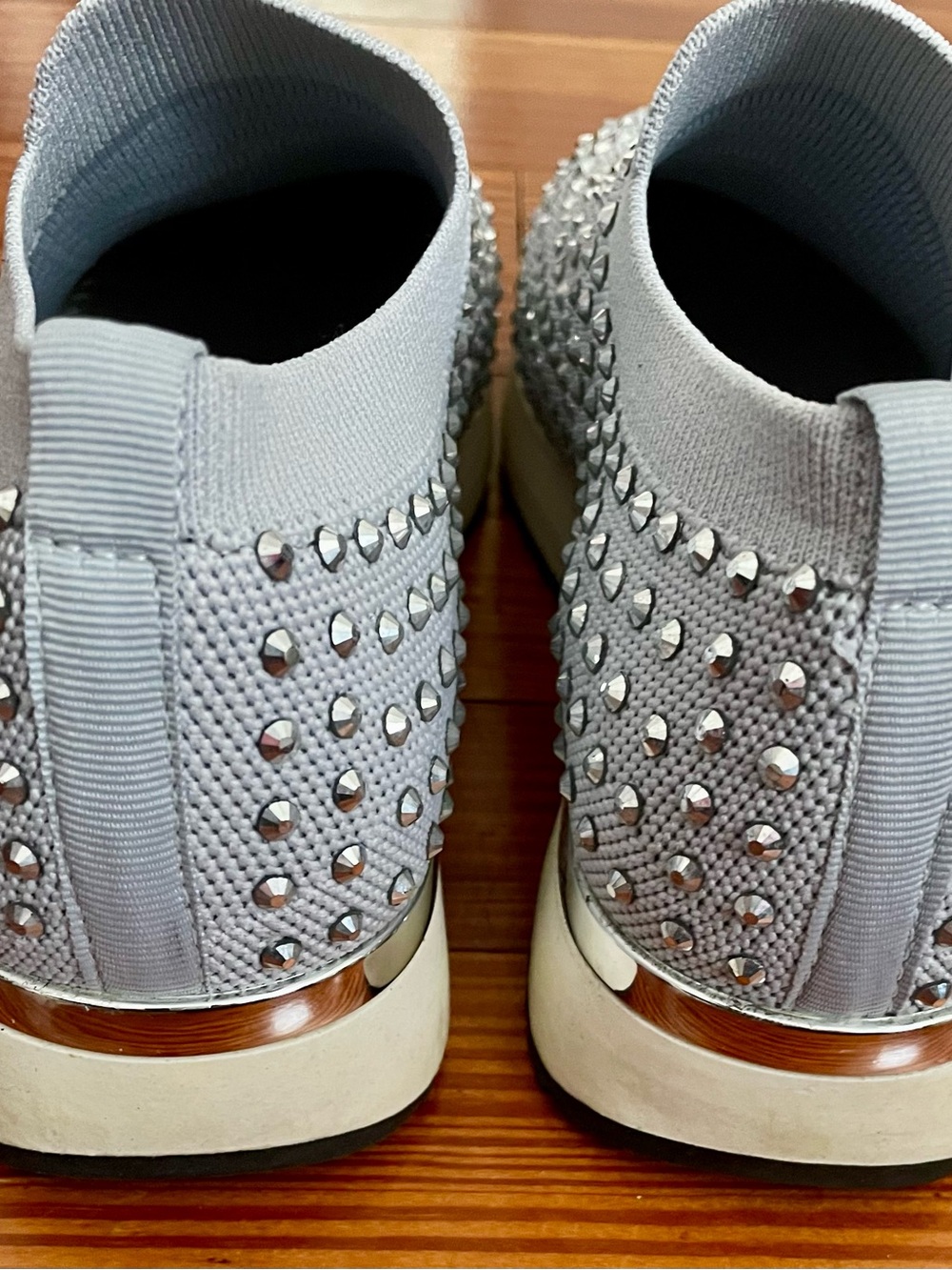Kenneth Cole Reaction Studded Sneakers 7.5 - Picture 4 of 7